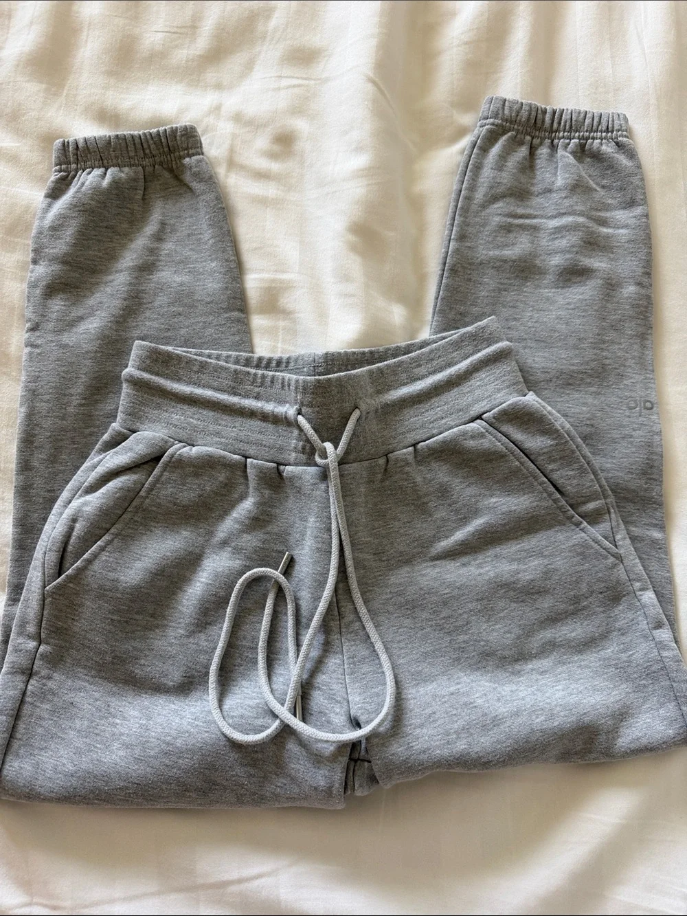 ALO Yoga Gray Drawstring Jogger Pants
